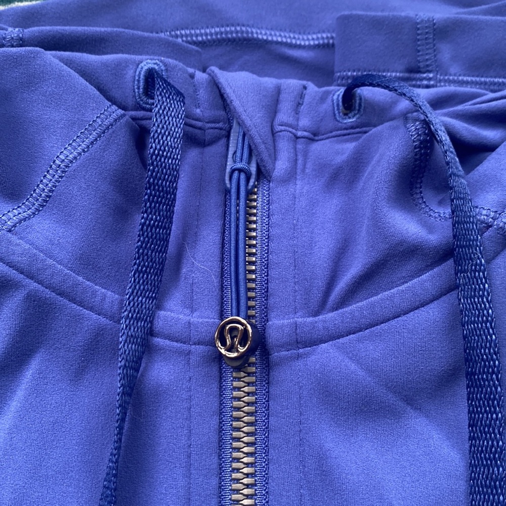 Define jacket - Picture 2 of 4